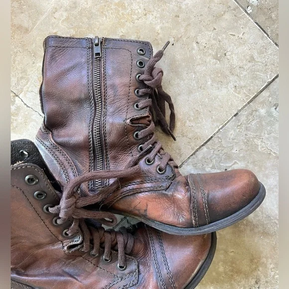 Steve Madden ladies lace up leather boots size 6.5 preowned good condition Brown - Picture 3 of 13